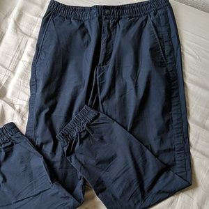 Uniqlo Lightweight Joggers Pants